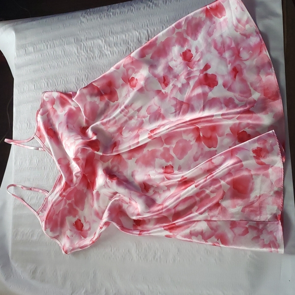 Morgan Taylor Other - Victoria night wear two other night wear med